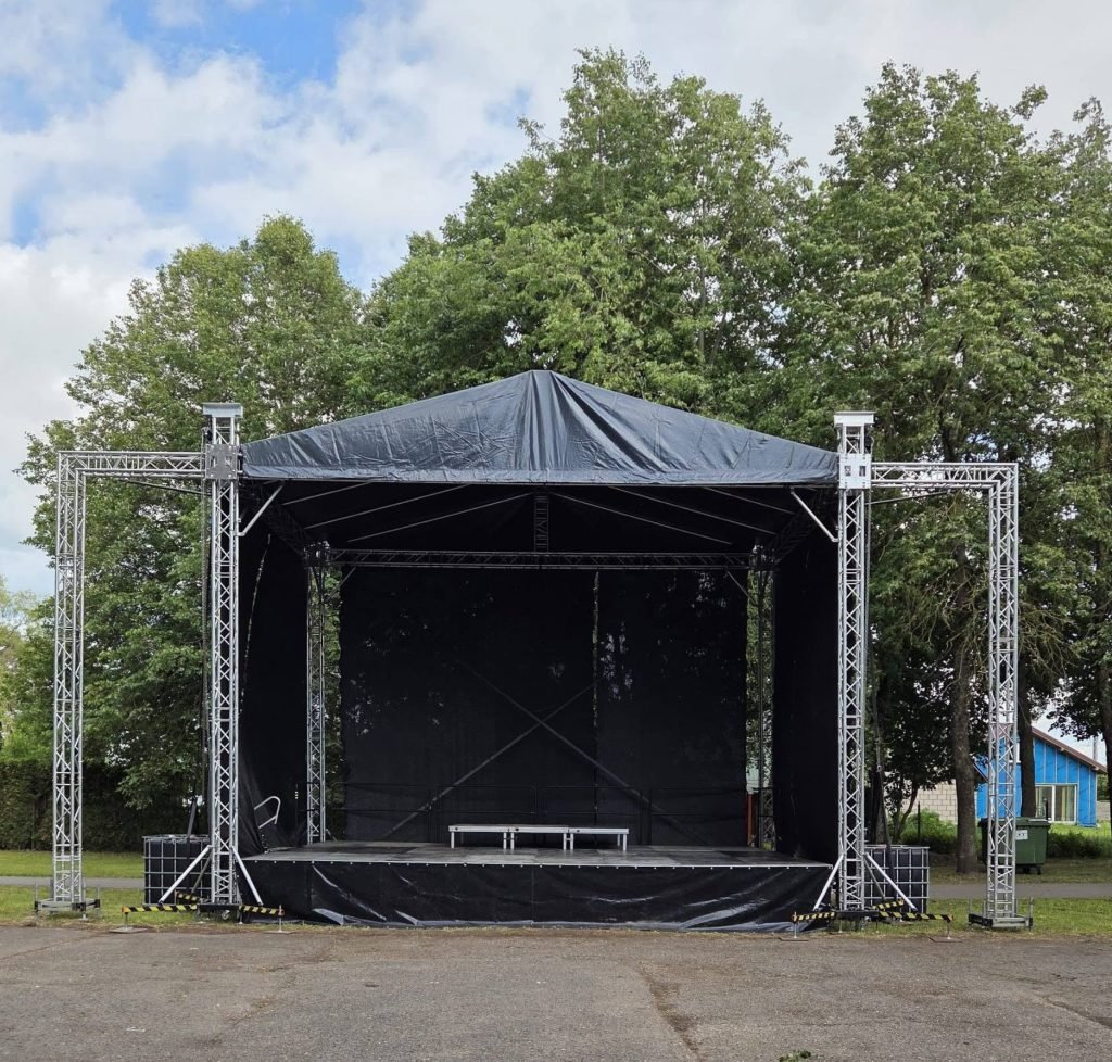 Scenos MAXI 8 x 6 m nuoma